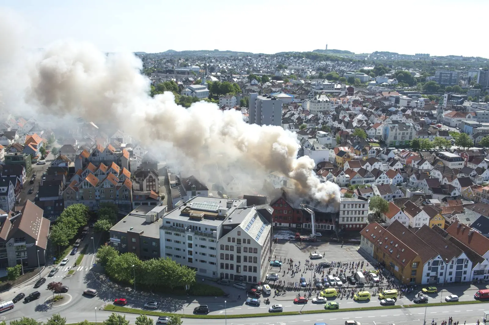 Foto fra storbrannen i Verksgata 31, pinsen 2014
